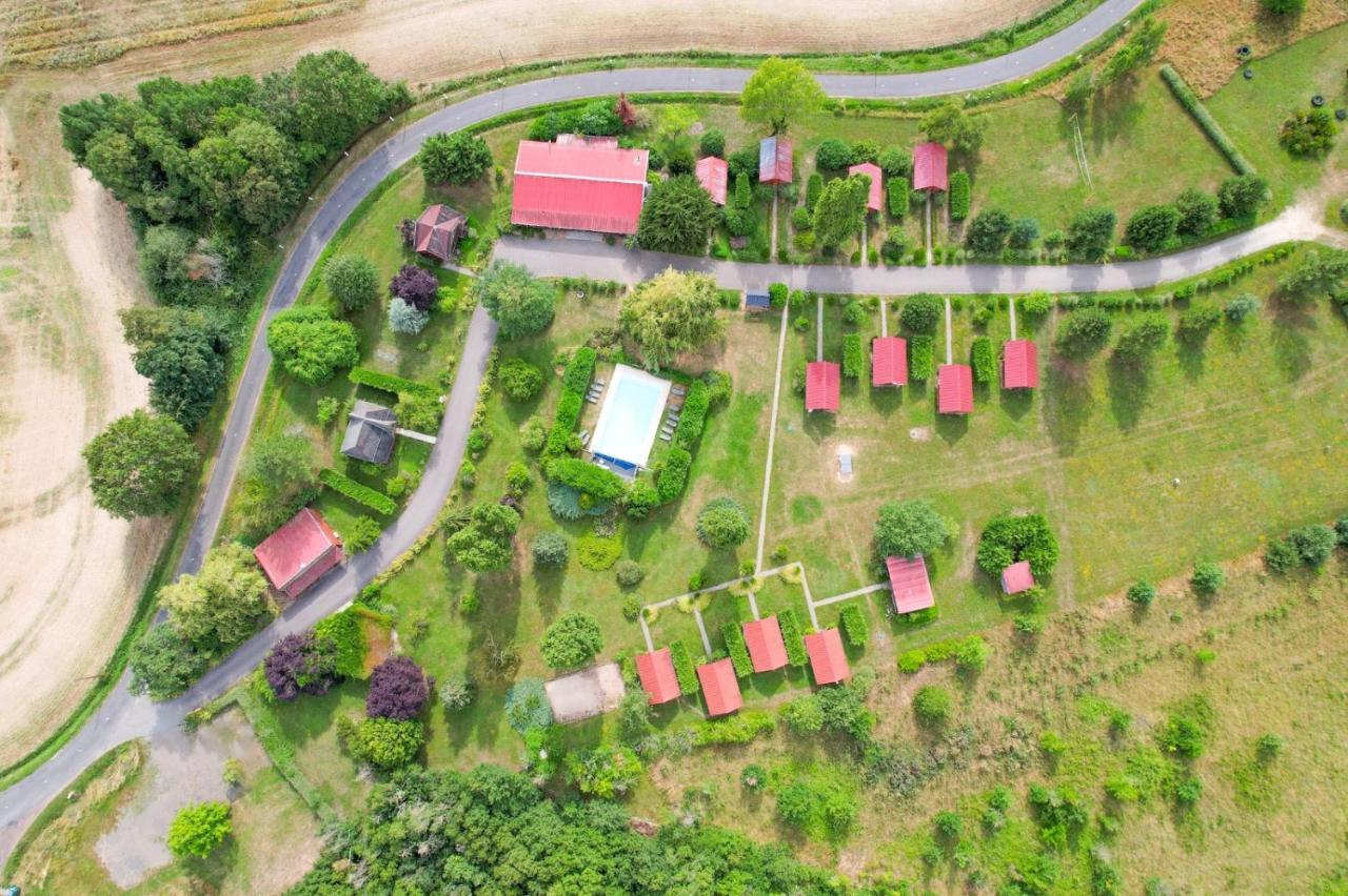 Les Cabanes Parisiennes - Chalets 1H30 From Paris - 62P Sainte-Geneviève-des-Bois Dış mekan fotoğraf
