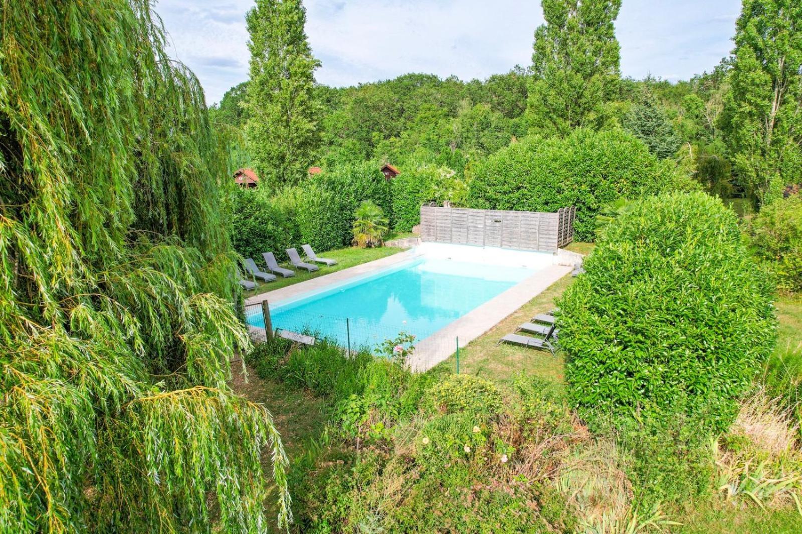 Les Cabanes Parisiennes - Chalets 1H30 From Paris - 62P Sainte-Geneviève-des-Bois Dış mekan fotoğraf